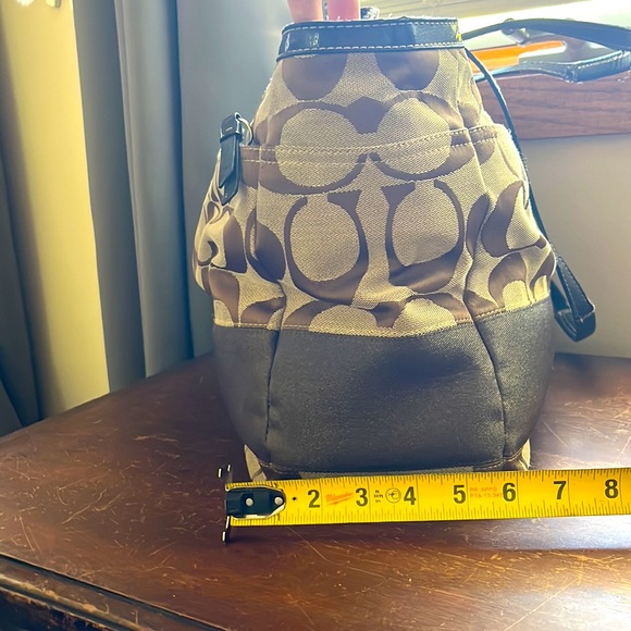 Large Coach Diaper Bag/Tote - Picture 5 of 11